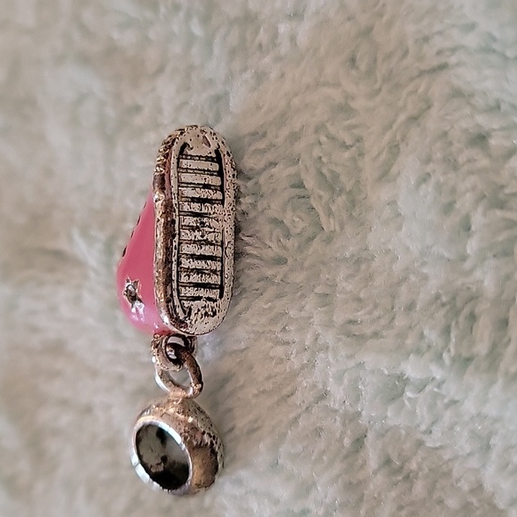 High Top Charm🧡 - Picture 5 of 5